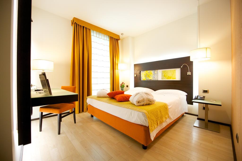 Hotel Mercure Siracusa 4*